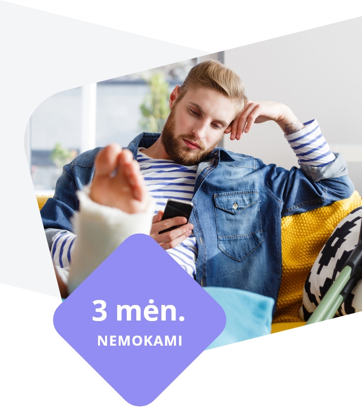 Vyras sugipsuota koja domisi Ignitis elektros sąskaitos draudimu